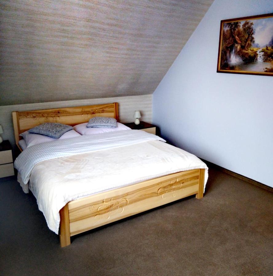 Hotel Pensjonat I Restauracja Nowak Łapsze Niżne Esterno foto