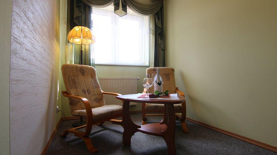 Hotel Pensjonat I Restauracja Nowak Łapsze Niżne Esterno foto