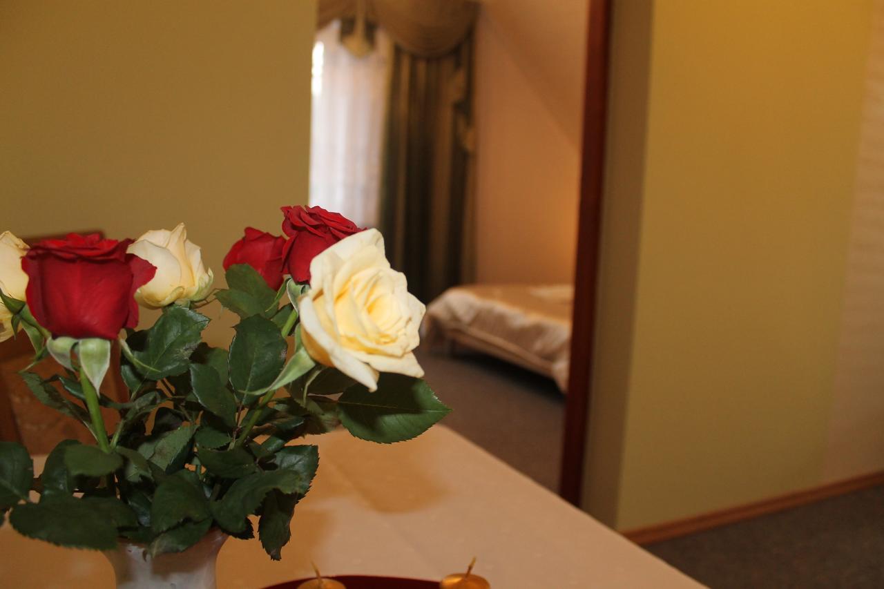 Hotel Pensjonat I Restauracja Nowak Łapsze Niżne Esterno foto